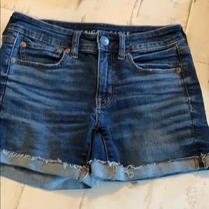 AE size 2 Midi Denim Shorts